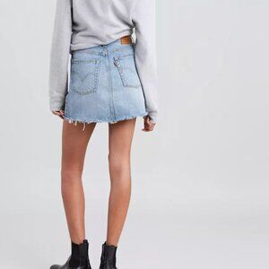Levi's Size 24 Denim Deconstructed Raw Hem Mini Skirt